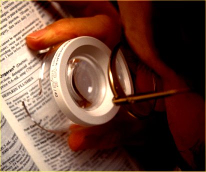 reading with fixed distance magnifier